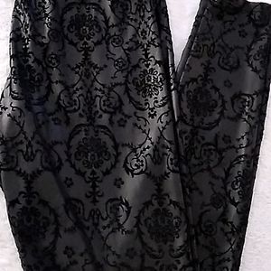 Beautiful velvet/leather leggings